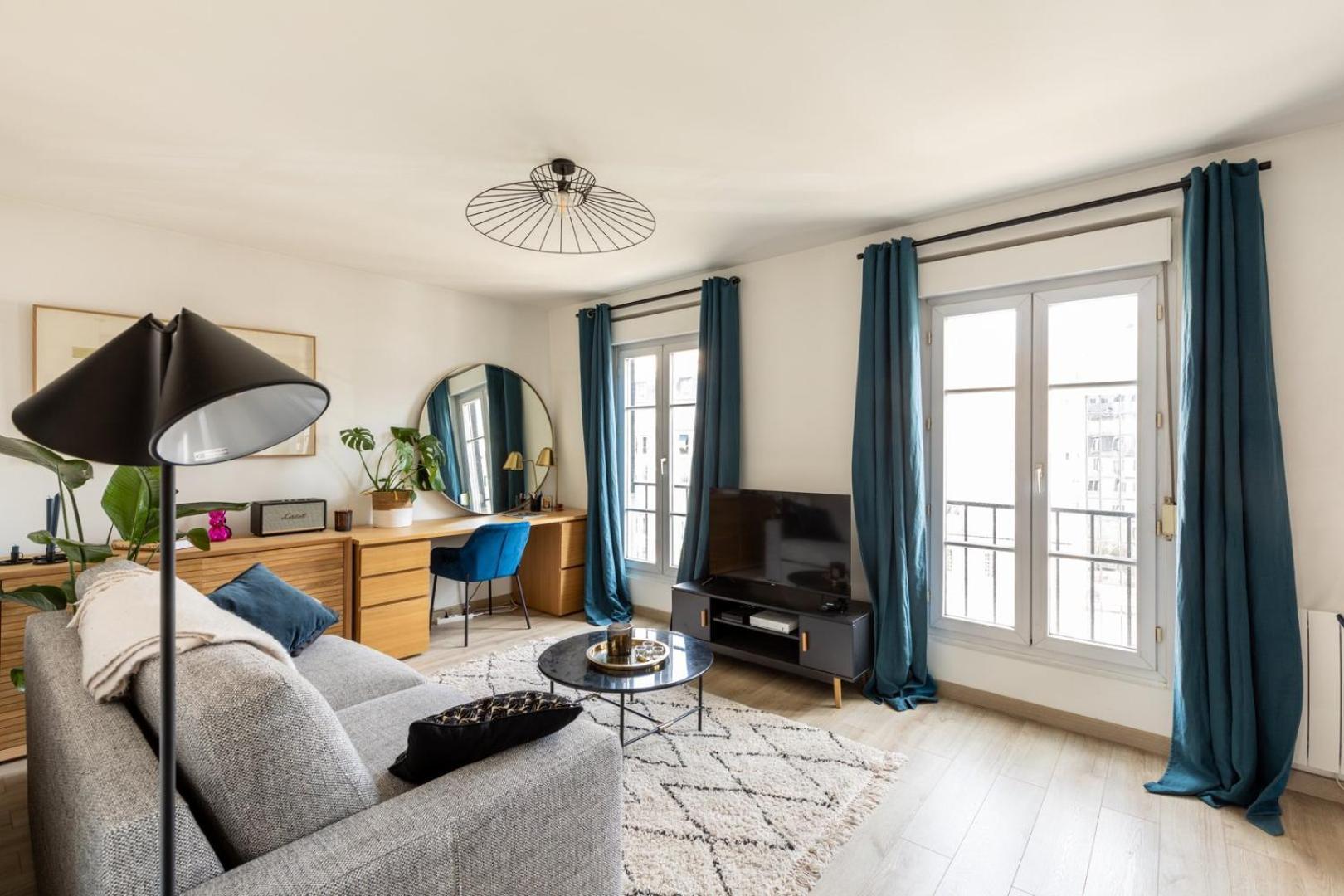 Guestready - De Charme Au Dernier étage Appartement Paris